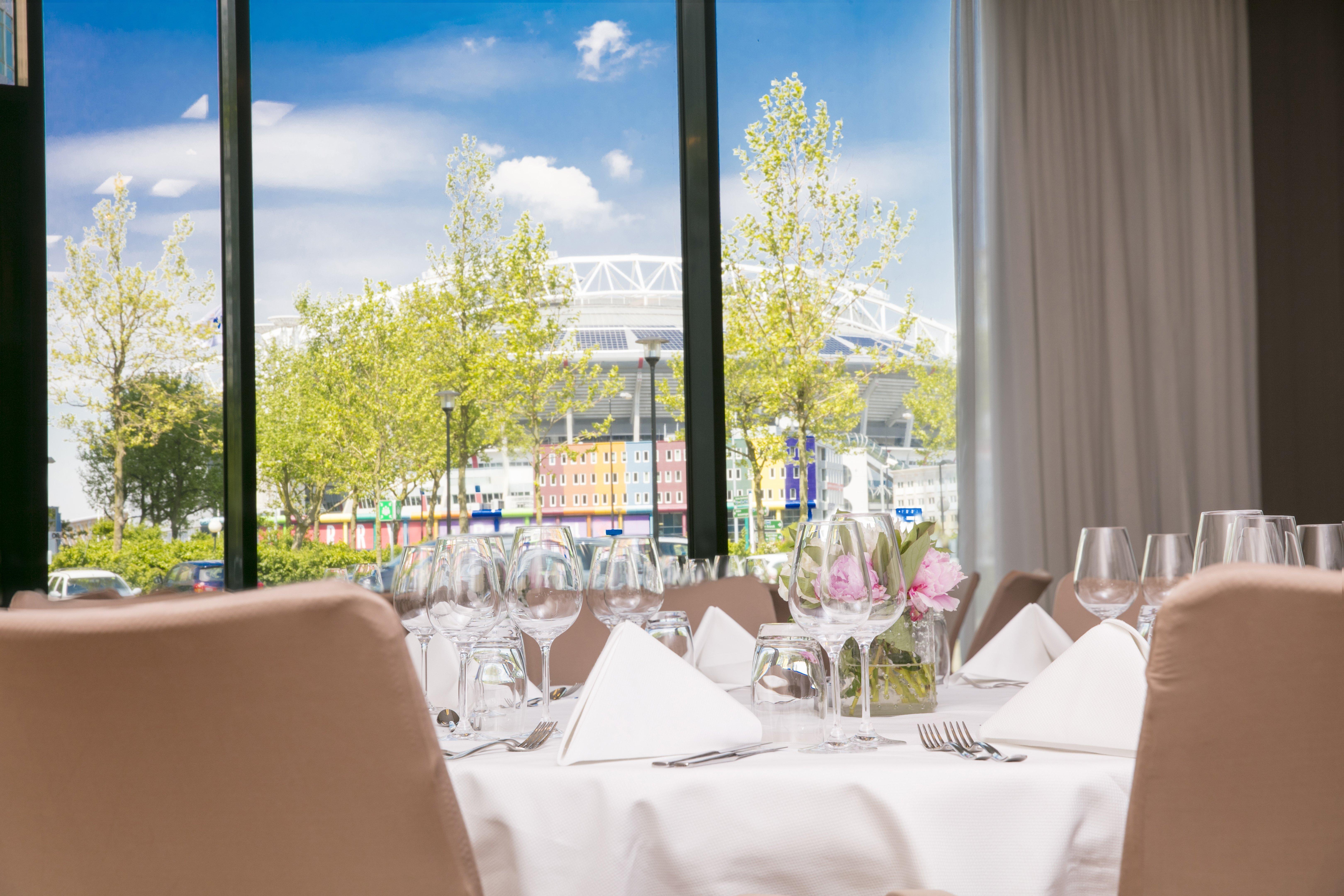 Holiday Inn Amsterdam - Arena Towers By Ihg Ngoại thất bức ảnh